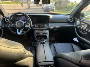 Mercedes-Benz E300 2019 Black