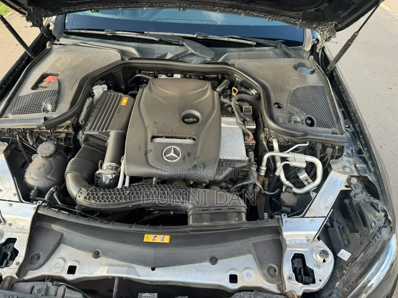 Mercedes-Benz E300 2019 Black