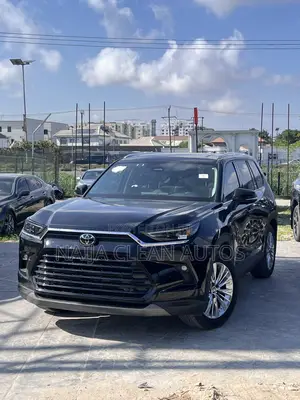 Toyota Grand Highlander Platinum AWD 2024 Black