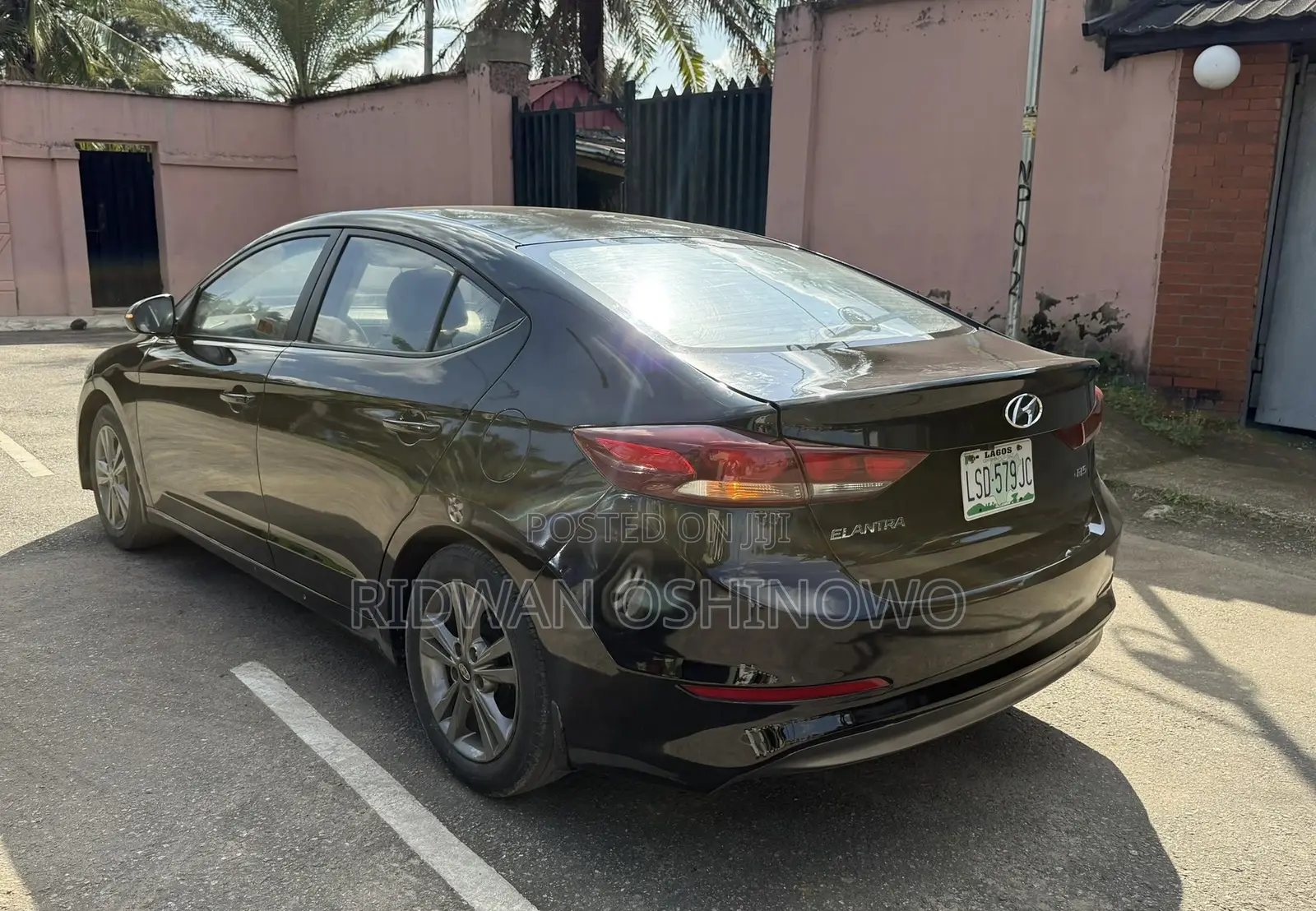 Hyundai Elantra 2017 Black