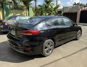 Hyundai Elantra 2017 Black