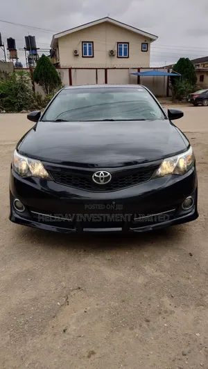 Toyota Camry 2012 Black