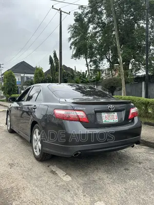 Toyota Camry SE V6 4dr Sedan (3.5L 6cyl 6AM) 2008 Gray