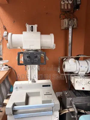 GE AMX4 Plus X-Ray Machine