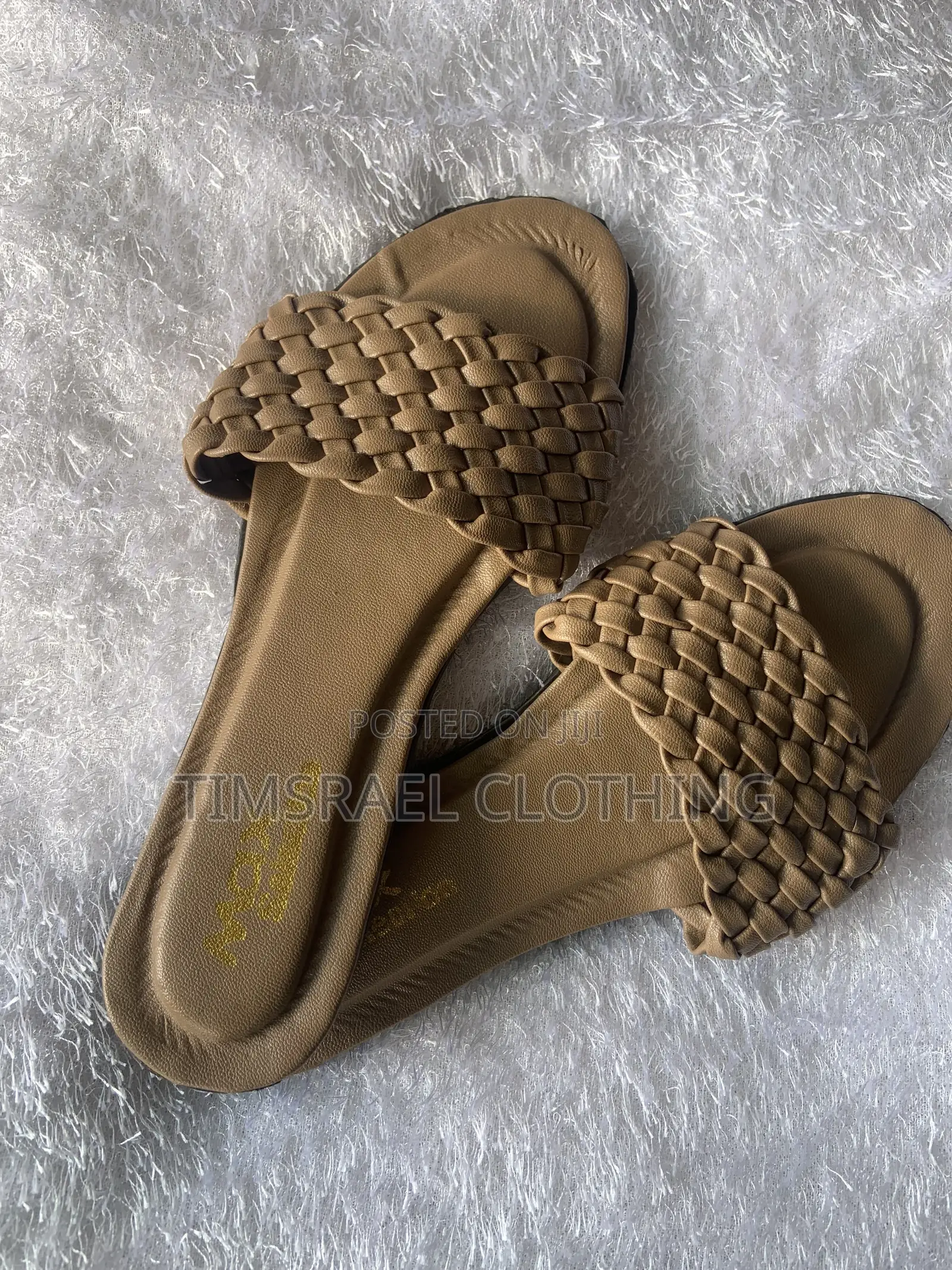 Comfortable Casual Slippers.