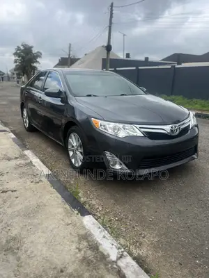 Toyota Camry 2013 Gray