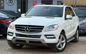 Mercedes-Benz M Class ML350 4MATIC 4dr SUV AWD (3.5L 6cyl 7A) 2014