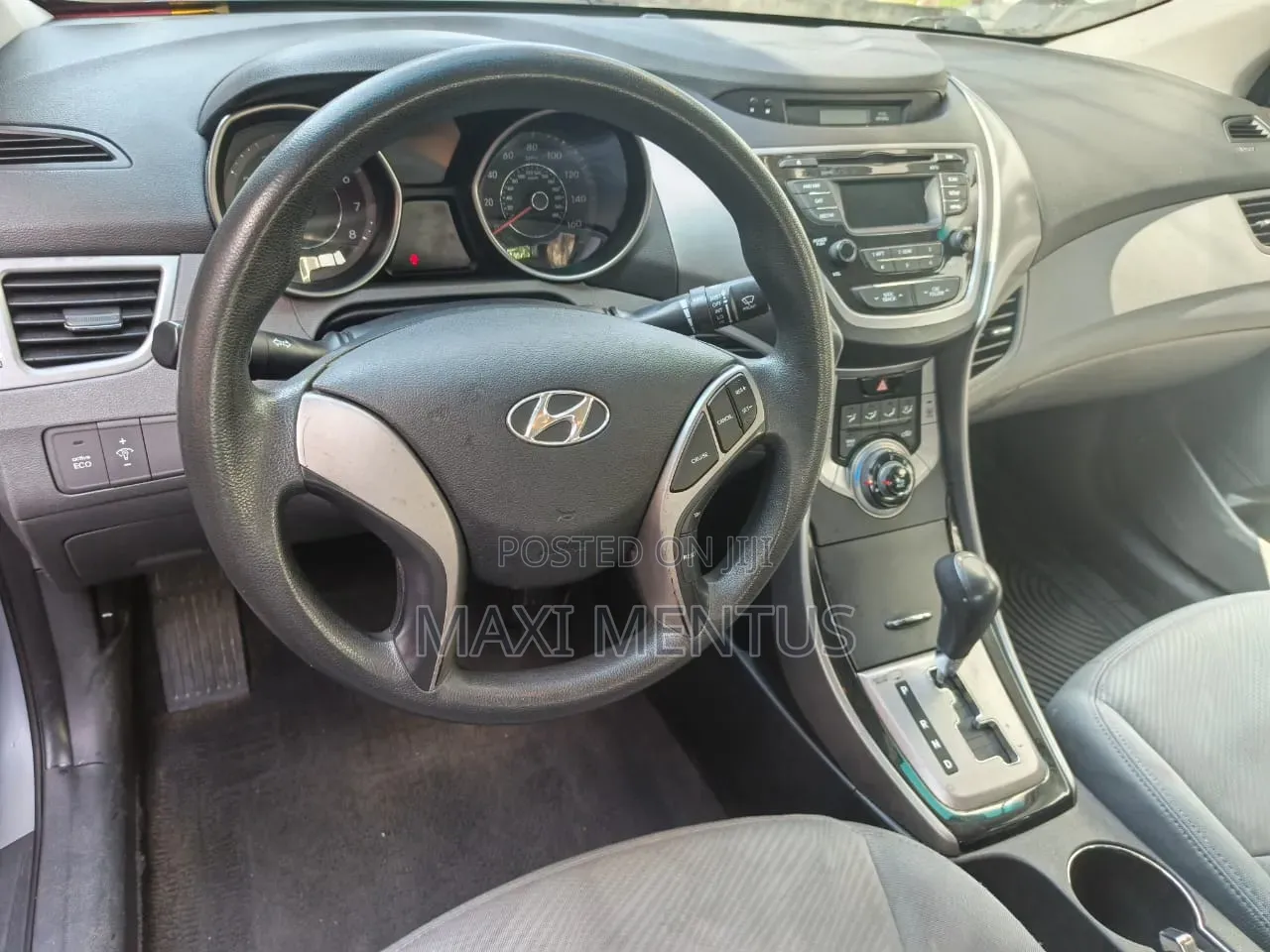 Hyundai Elantra 2013 Silver