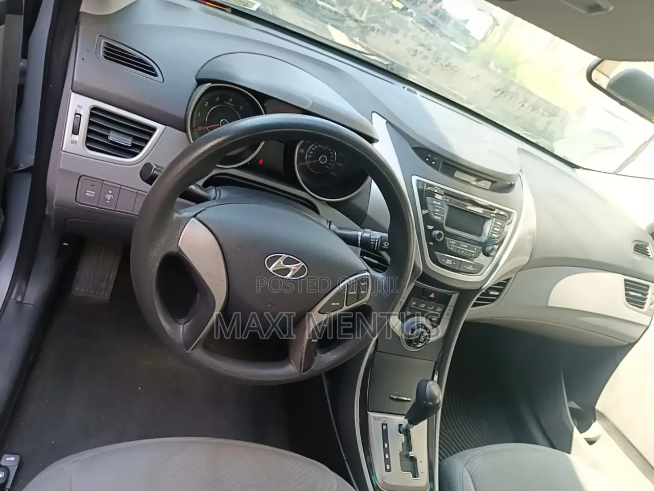 Hyundai Elantra 2013 Silver