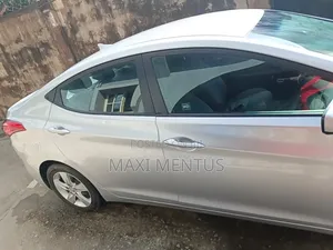 Hyundai Elantra 2013 Silver