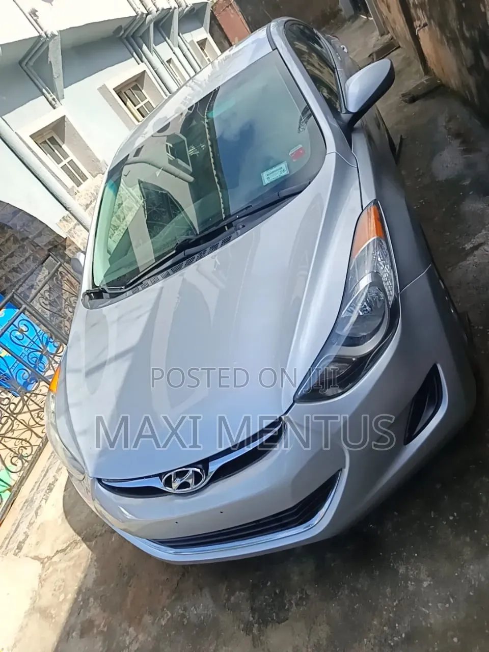 Hyundai Elantra 2013 Silver
