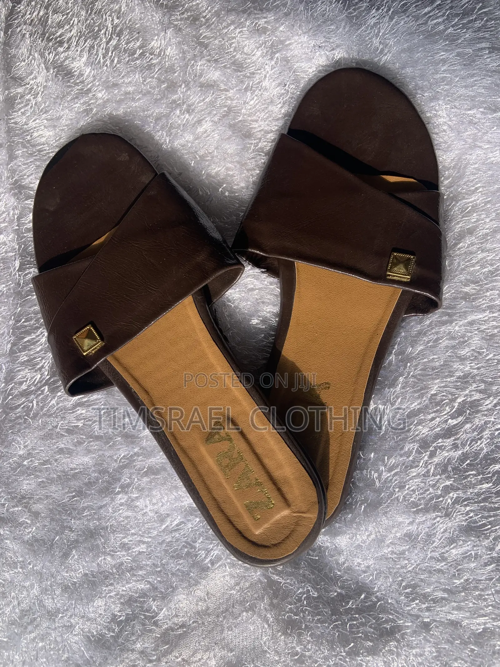 Comfortable Casual Slippers.