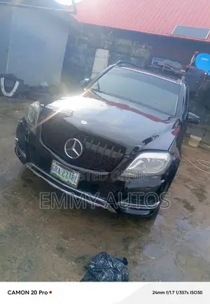 Mercedes-Benz GLK-Class 350 4MATIC 2010 Black