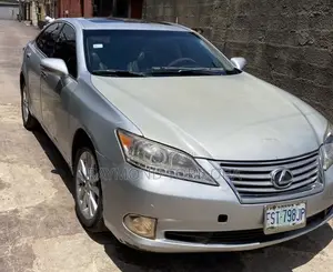 Lexus ES 350 2010 Silver