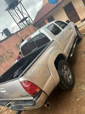 Toyota Tacoma 2008 Silver
