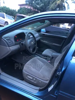 Toyota Camry 2004 Blue