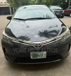 Toyota Corolla 2018 Black