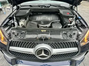 GLE63 2022 Front Grill