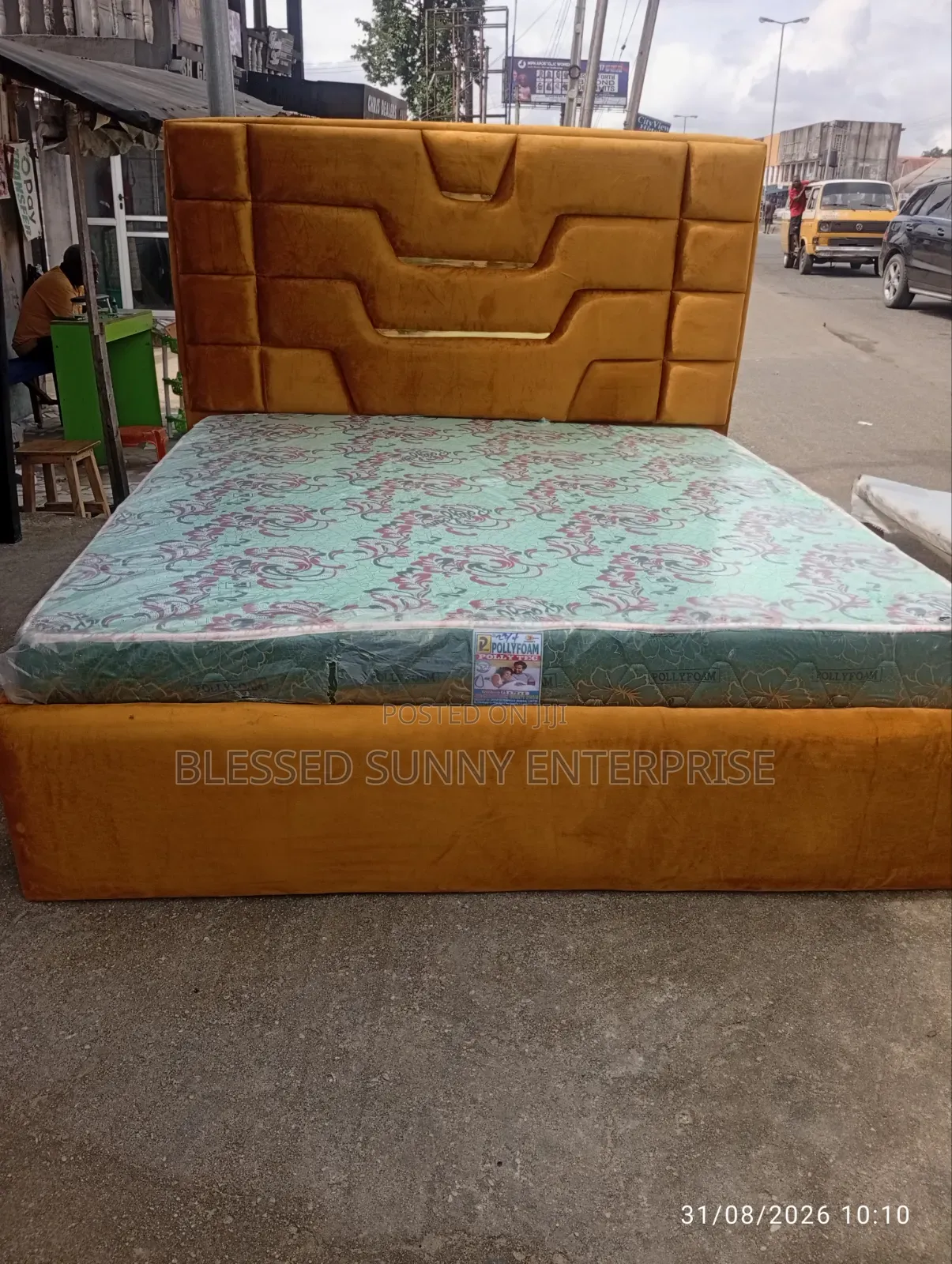 Bedframe and Mattress Well Designed 6x6ft