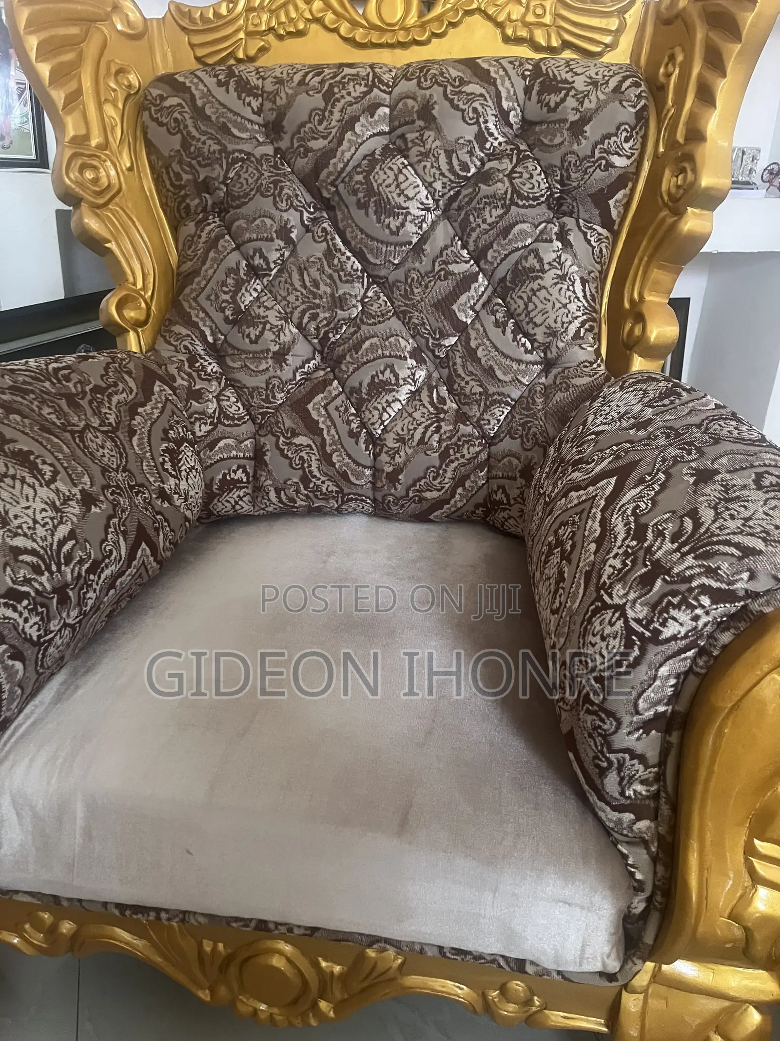 Royal Chairs