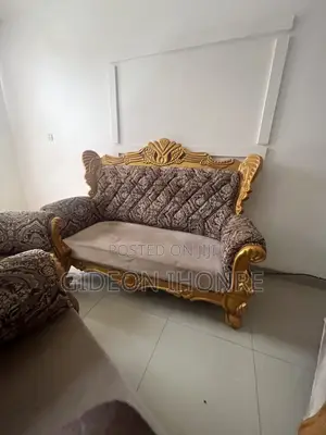 Royal Chairs