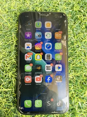Apple iPhone 11 64 GB Black