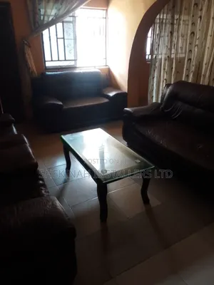 3bdrm Block of Flats in Aritete Community, Ibadan for rent