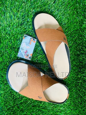 Brown Crossover Sandals – Minimal Stylish