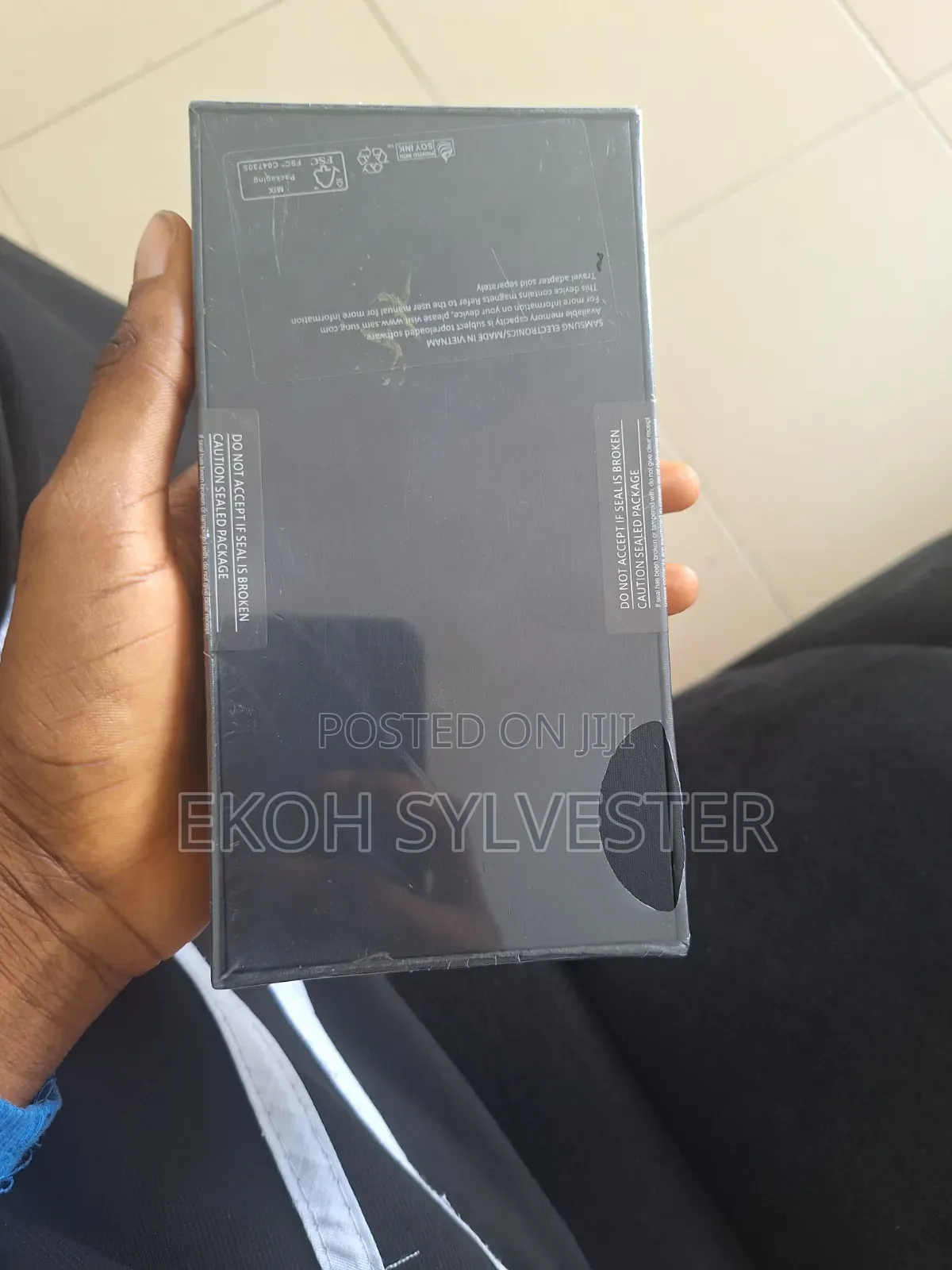 New Samsung Galaxy S21 5G 128 GB Black