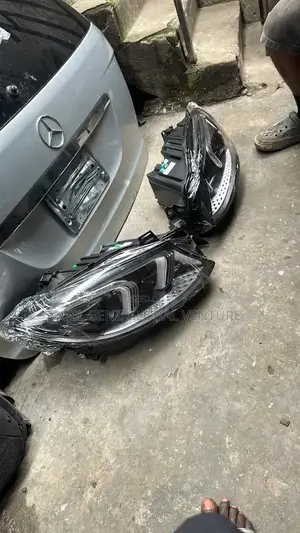 GLE450 2018 Coupe Headlight Upgrade With a 2022 Design