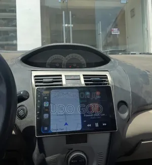 Toyota Yaris Android Apple Car Play With Android Auto