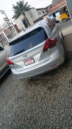 Toyota Venza XLE 2013 Silver