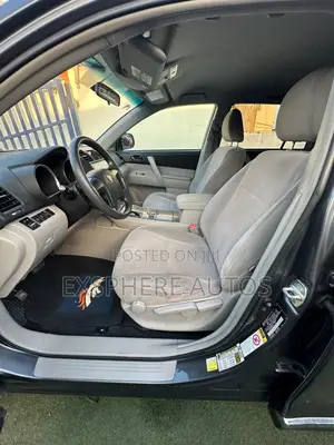 Toyota Highlander 2011 Gray