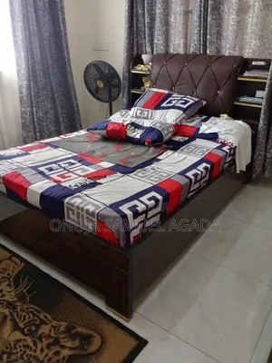 Bedframe & Mattress
