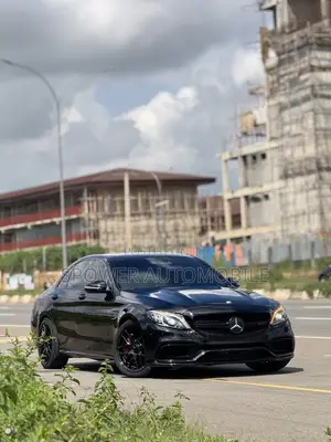 Mercedes-Benz C63 2019 Black