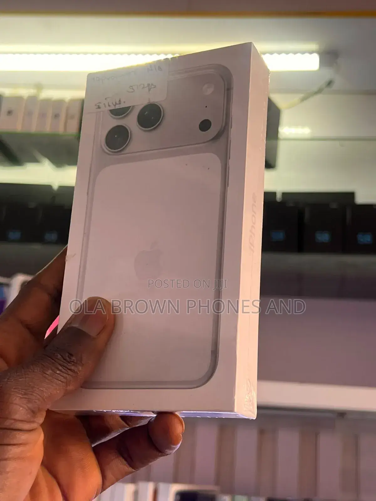 New Apple iPhone 17 Pro Max 256 GB White