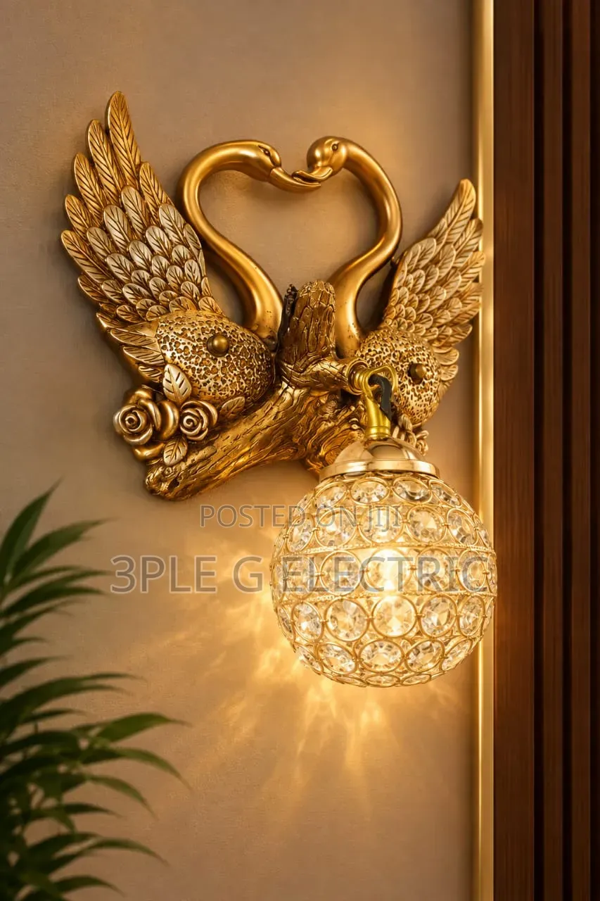 Luxury Decorative Wall Sconce