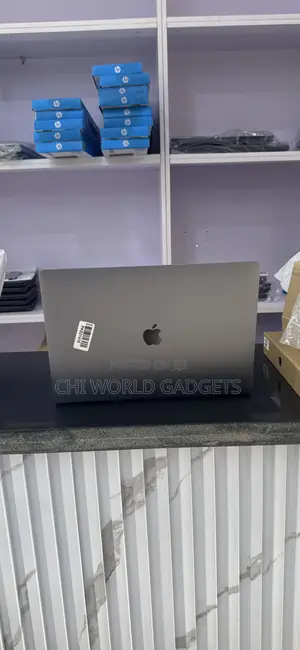 Laptop Apple MacBook Pro 2019 32GB Intel Core i9 SSD 512GB