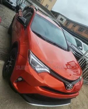 Toyota RAV4 SE FWD (2.5L 4cyl 6A) 2016 Pink