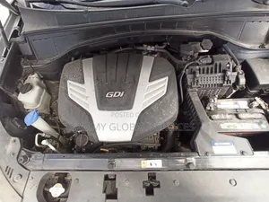 Hyundai Santa Fe SE AWD 2017 Silver