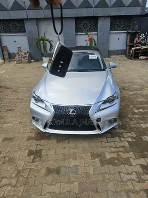 Lexus IS 300 AWD 2016 Silver
