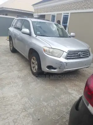 Toyota Highlander 2009 Silver