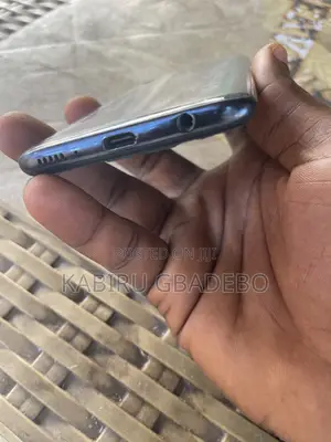 Samsung Galaxy A40 64 GB Blue