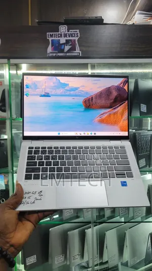 Laptop HP EliteBook x360 1030 G8 16GB Intel Core i5 SSD 512GB