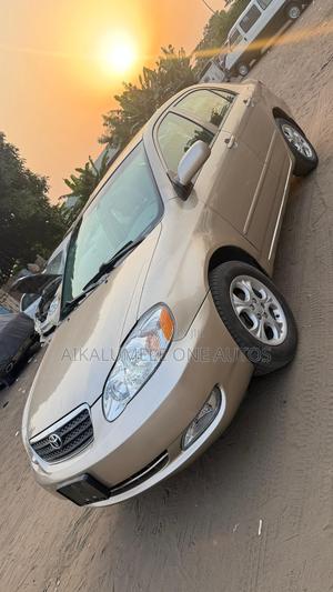 Toyota Corolla LE 2006 Gold