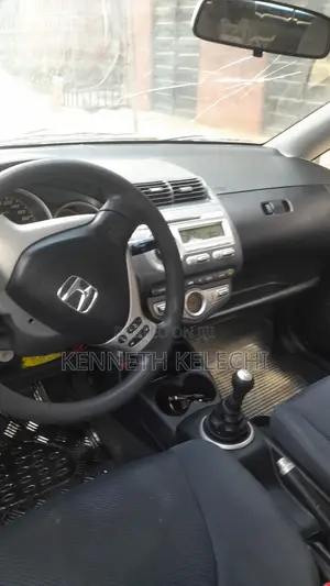 Honda Jazz 2006 Yellow