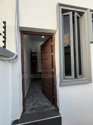 Space for Rent for Commercial Purposes Only (BQ)