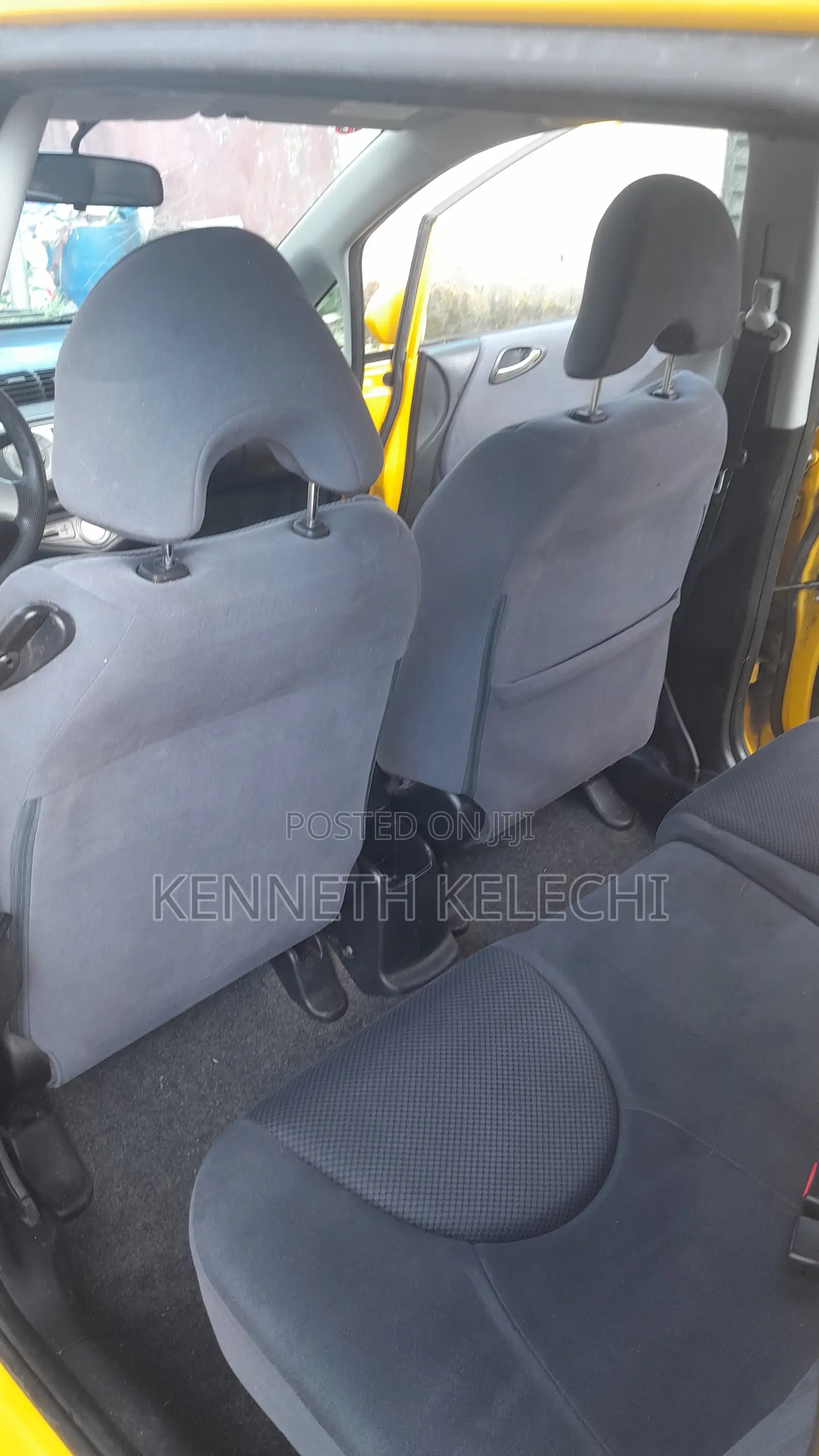 Honda Jazz 2006 Yellow