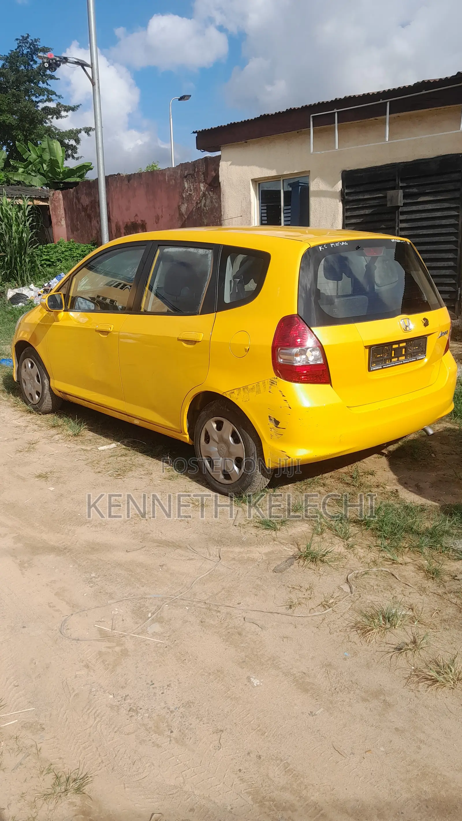 Honda Jazz 2006 Yellow