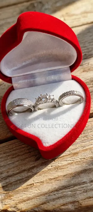 Solid Zirconia Luxury Wedding Rings Set